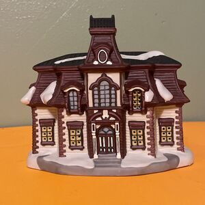 Vintage 1999 Hawthorne "Citizen's Hall" Illuminated Xmas Sculpture #A1683 w/ COA